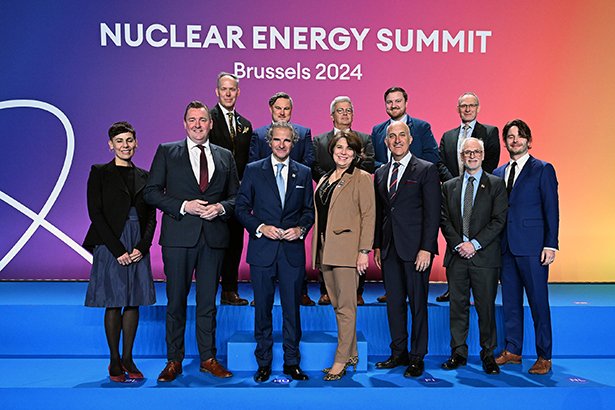 Members of the Global Partnership of Nuclear Communities met with Rafael Mariano Grossi, Director General of the International Atomic Energy Agency (IAEA), at the Nuclear Energy Summit in Brussels on March 21, 2024. Image courtesy of IAEA.