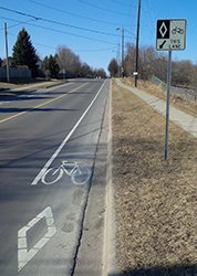 Pavement markings for bike lanes
