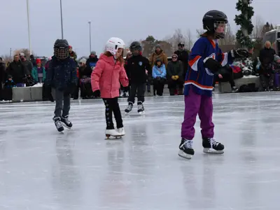 Kids enjoy skating at the Courtice outdoor skating rink.